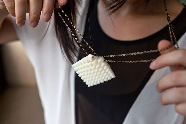 Innovative 3D Printed Jewelry is the New Must-Have Accessory 12 3D Printed Jewelry
