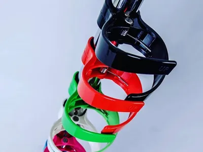 Comfycup Portable Cup Holder 5 Comfy-Cup-Drink-Holder-Industrail-Design-3