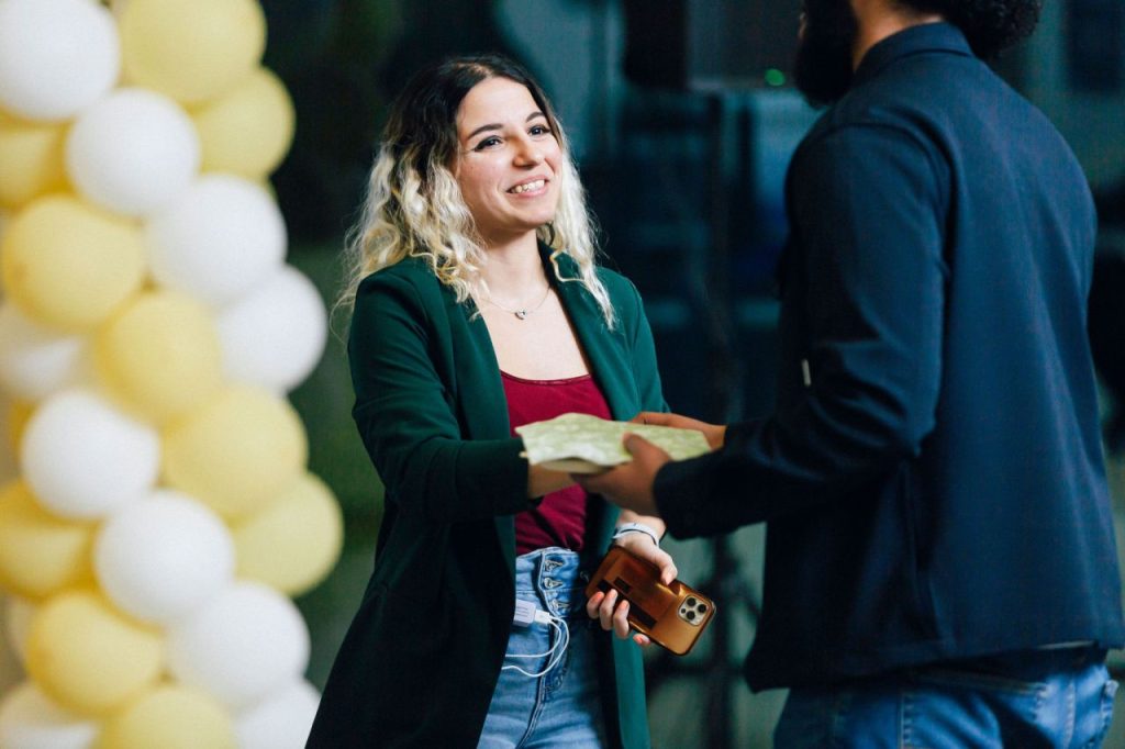 Fibra Inc. Takes Home the 2024 MAKO Student Innovation Award Prize 1 Fibra Inc.'s Founder accepting MAKO Student Innovation Award.