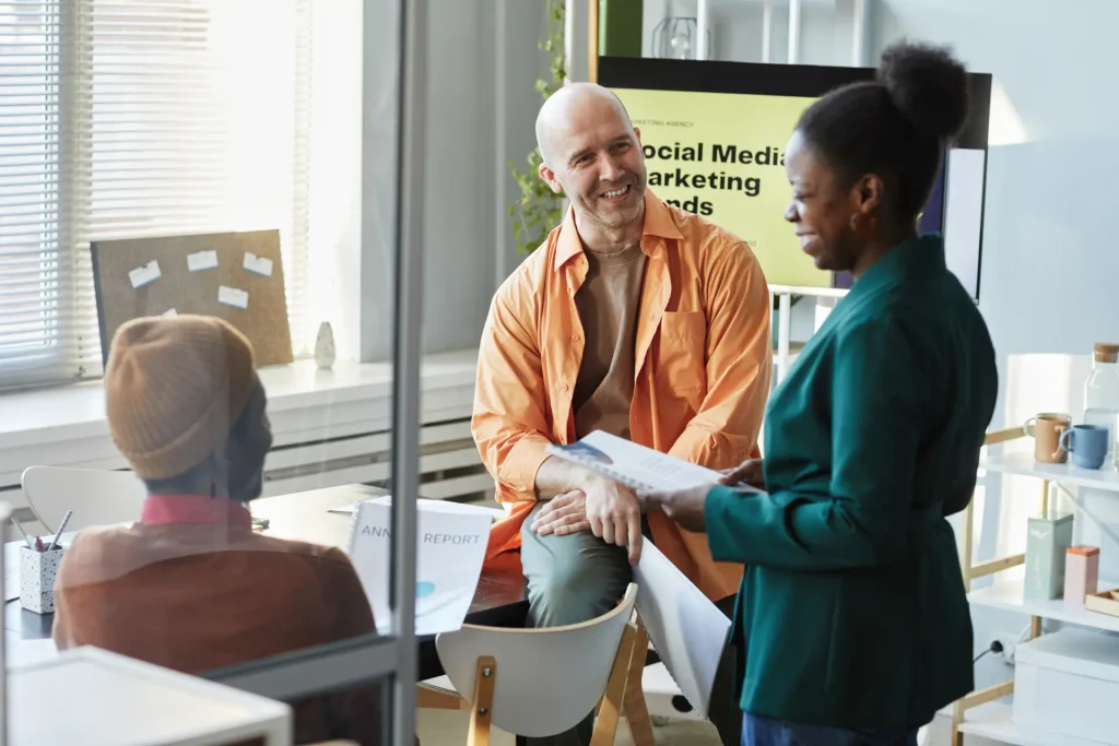 Crowdfunding Invention Help Pros and Cons 4 Crowdfunding invention help for your business